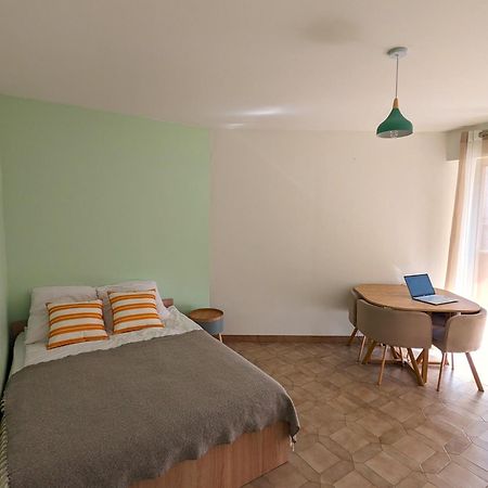 Studio In Menton Near Sea And City Centre Екстериор снимка