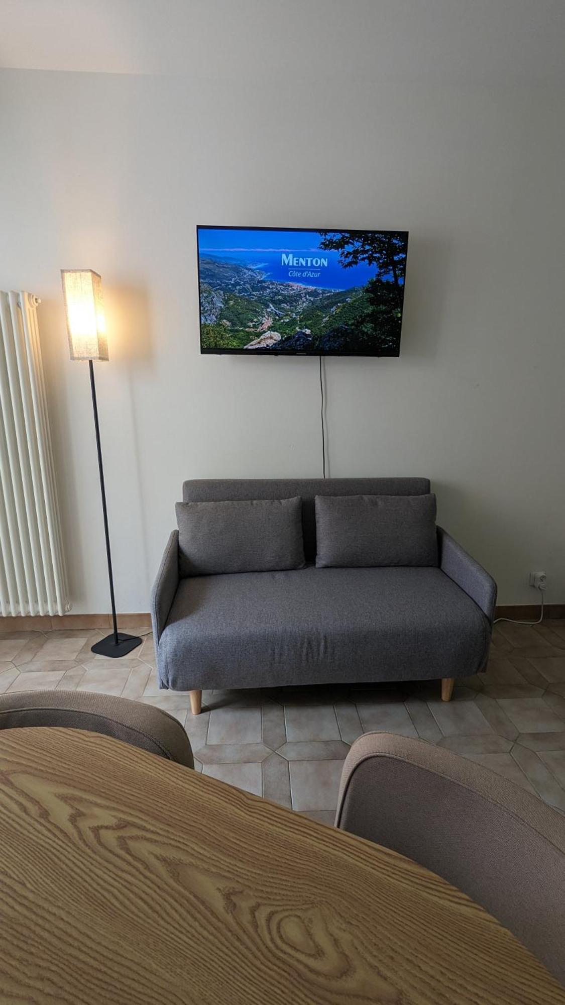Studio In Menton Near Sea And City Centre Екстериор снимка